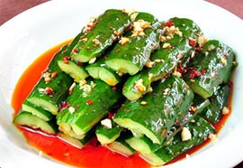 广州一火锅店因卖“拍黄瓜”被罚1万 没收139元所得