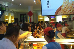 实体店小吃培训是骗局么？实体店做小吃培训能信么？