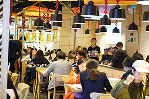 成都哪里可以学快餐，成都什么地方能培训做快餐？