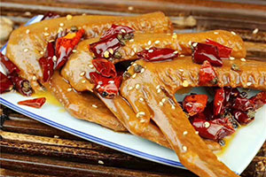 成都卤味培训机构哪家好(成都卤味培训学校哪里最好)