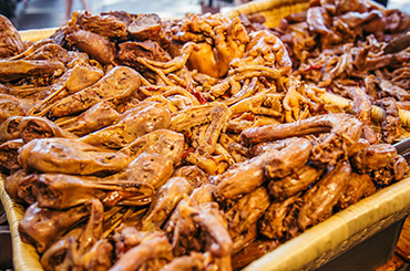 每天排队超长的川卤现捞,店越开越多~