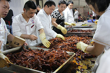 为何现捞卤菜全网爆火?