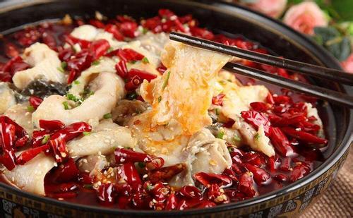 想让自己生活变得多姿多彩川菜汇鱼火锅绝对帮