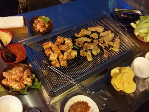 成都西昌火盆烧烤店培训盈利高吗?