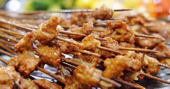 成都油炸串串加盟多少钱,盈利有多少呢?