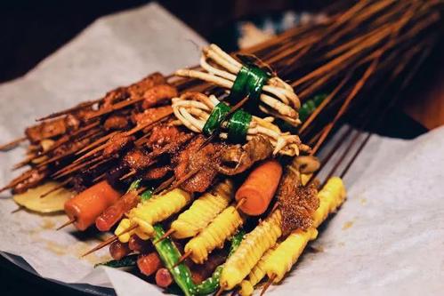 加盟油炸串串盈利大概多少钱呢?