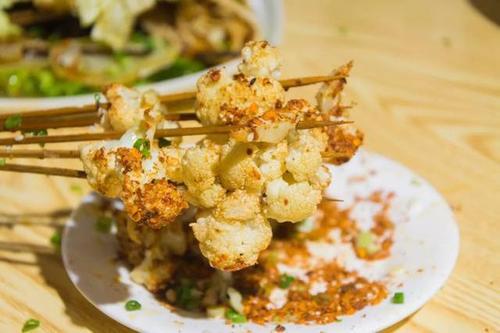 川菜汇：成都十大油炸串串香品牌加盟