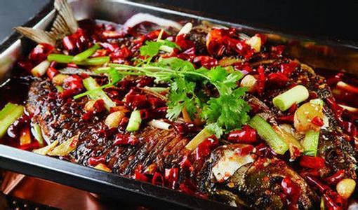 成都万州烤鱼培训给您细讲在川味烤鱼时要注意的事项