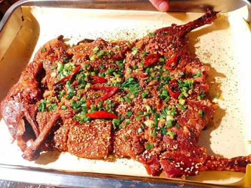 正宗铁板烤鸭培训中心在哪里？