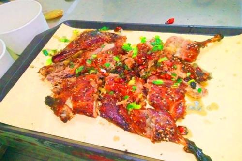 铁板烤鸭实体店培训哪里有，学费多少钱？