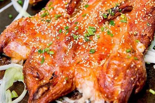 铁板烤鸭找什么样的门面适合经营？