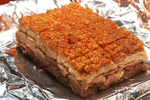 四川成都学脆皮烤五花肉厨艺哪家培训机构比较好？