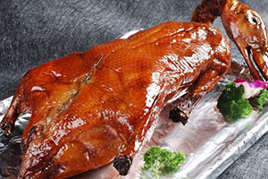 成都脆皮烤鸭技术培训班-成都川菜汇短期厨艺培训学校